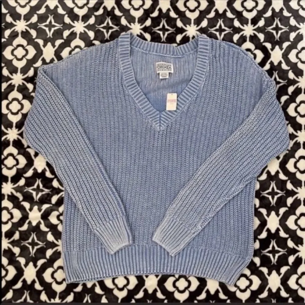 Pink Victoria’s Secret Fishermen V-Neck Sweater - Picture 1 of 6